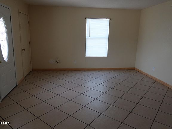 2nd image of 564 Mayapan Dr