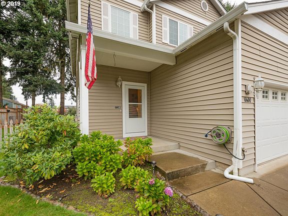 3rd image of 10600 NE 97th Cir