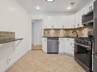 23 Country Club Ln, Pomona, NY 10970
