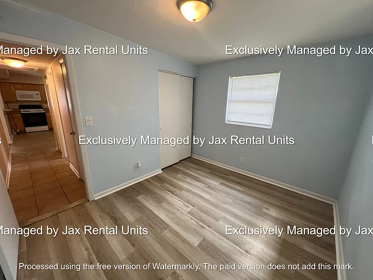 628 Meteor St — Photo 7