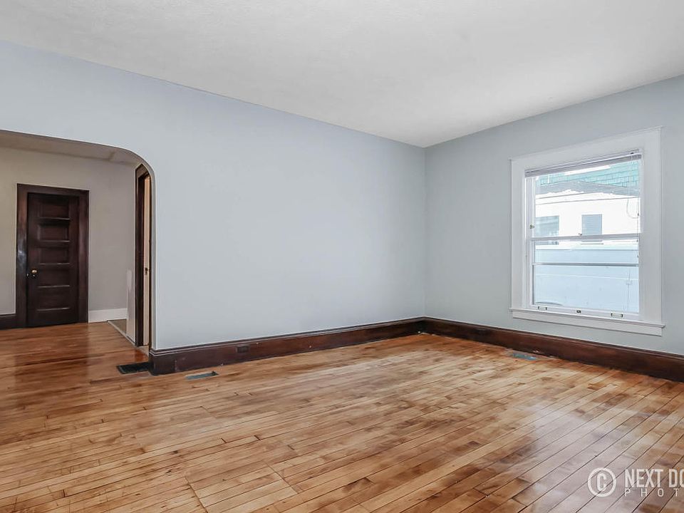 1st image of 2115 Horton Ave SE