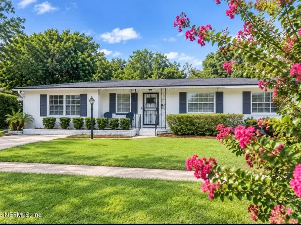 2443 CEDAR SHORES Circle, Jacksonville, FL 32210