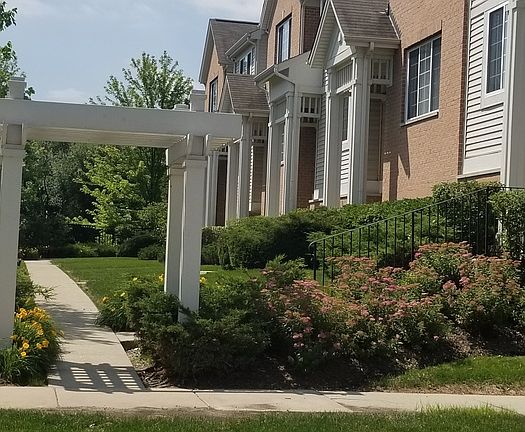 2nd image of 747 Hanbury Dr