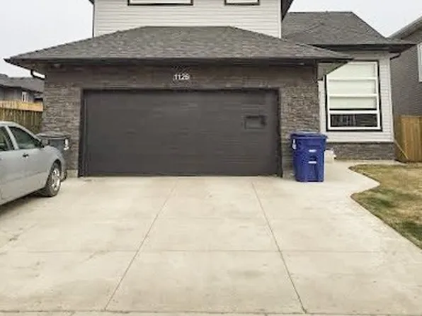 1126 Hargreaves Way #B, Saskatoon, SK S7R 0H1