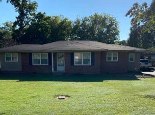 25 N Crawford St, Reynolds, GA 31076