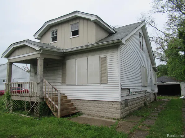 19010 Riverview St, Detroit, MI 48219