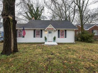 2107 Riverside Dr, Nashville, TN 37216