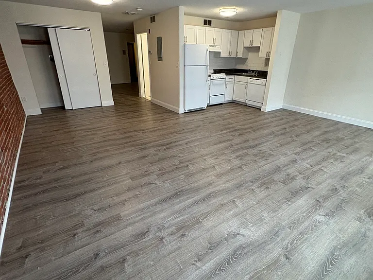 1088 Boylston St #5 — Photo 8
