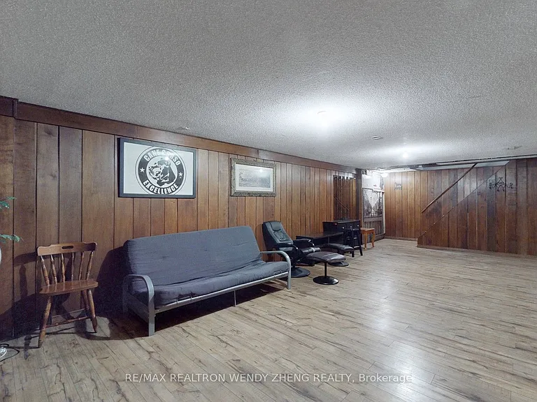 9359 Dickenson Rd W #BASEMENT — Photo 4