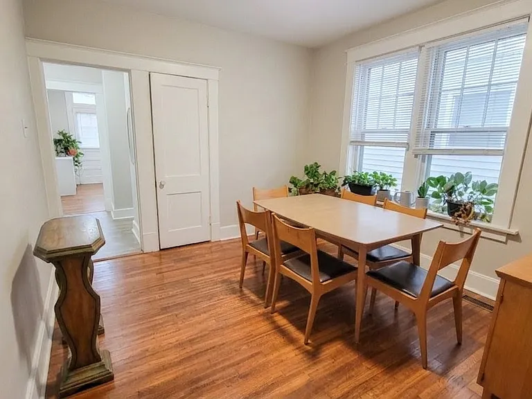528 Dover Pl — Photo 7