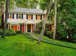 118 Buckingham Rd, Pittsburgh, PA 15215