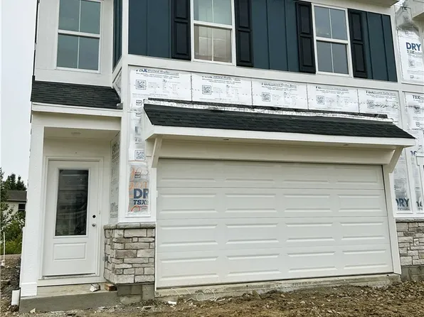 102 Meadowlark Ln #905-201, Brookville, OH 45309