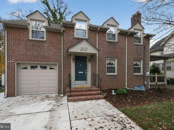 240 Hopkins Ave, Haddonfield, NJ 08033