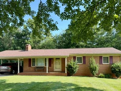 186 Ashley Dr, Dobson, NC, 27017