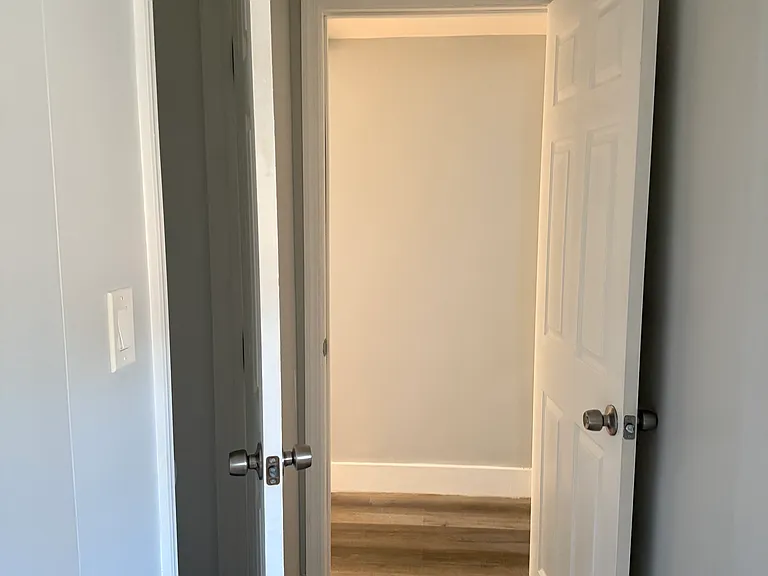 516 S Cherry St — Photo 21