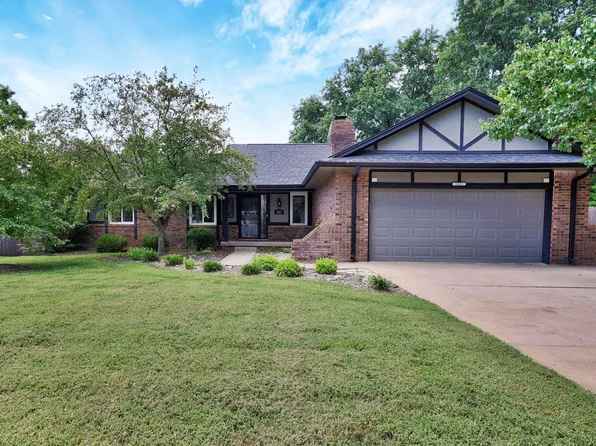 1213 N Armstrong Ave, Derby, KS 67037