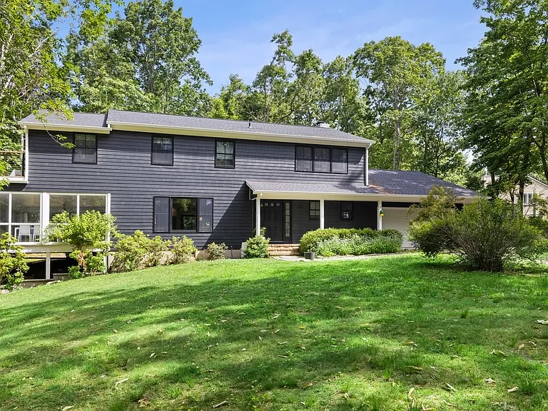 13 Dinah Rock Rd — Photo 2
