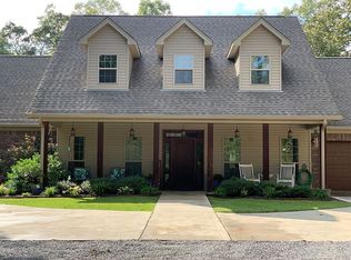 109 Hawk Valley Dr, Little Rock, AR 72122