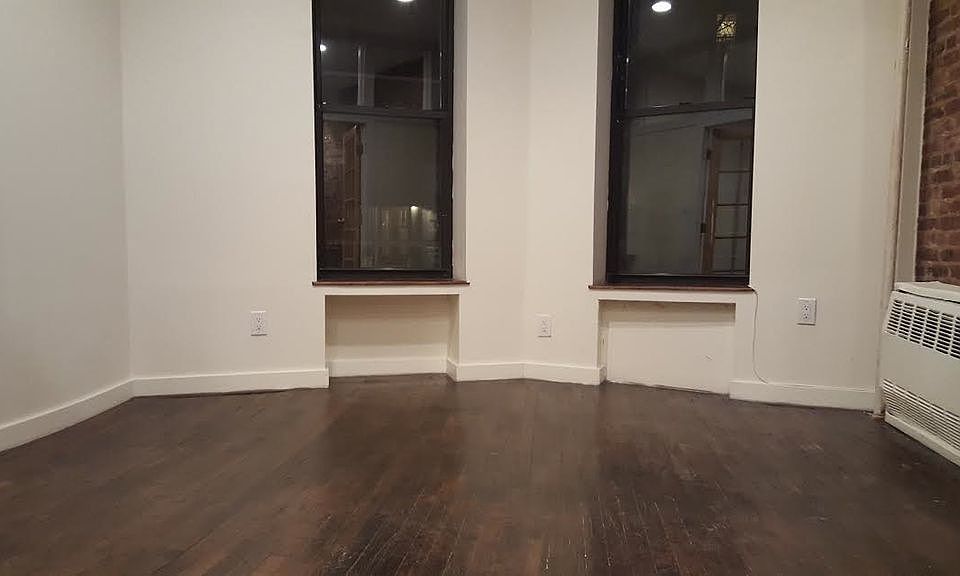2nd image of 1485 Bedford Ave #1A