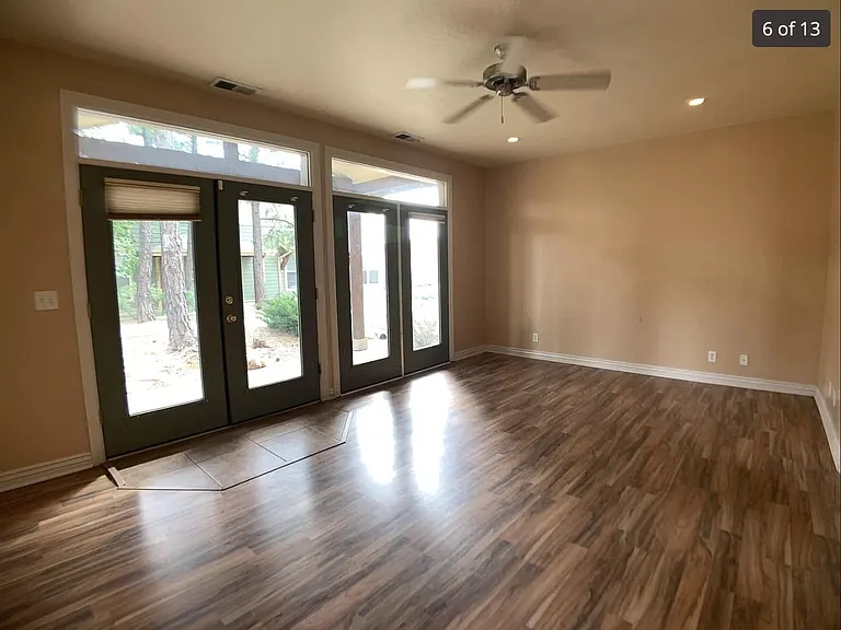 1477 E Turney Dr — Photo 5
