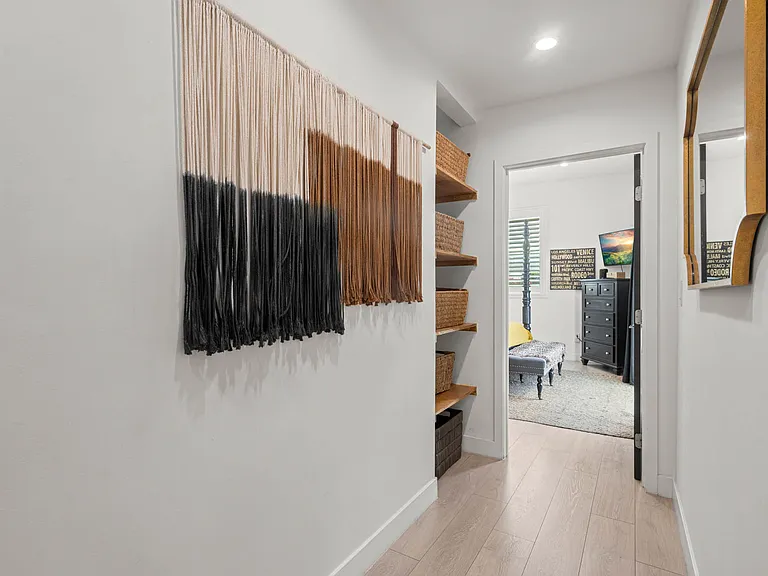 13730 Community St — Photo 42