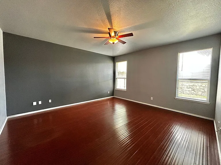 5837 Fantail Dr — Photo 9
