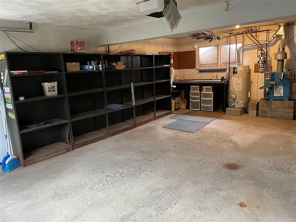 3 bed, 2.5 bath, 1752 sqft, $1,850 — Photo 4