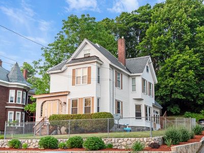 743 Bridge St, Lowell, MA, 01850