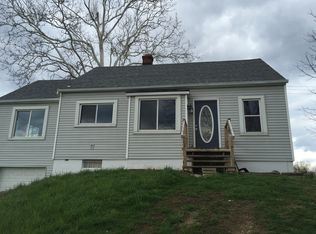 903 Factory Rd, Beavercreek, OH 45434