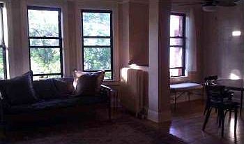 2nd image of 1194 W Sherwin Ave #2L