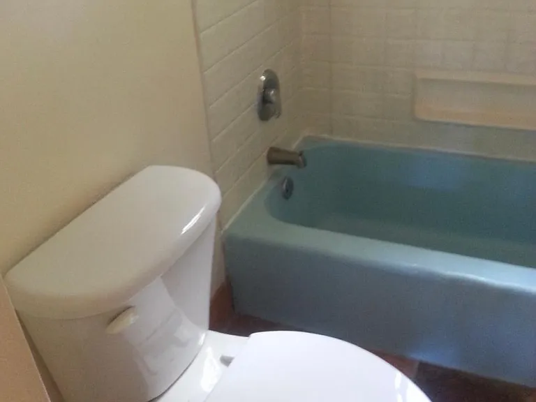 1400 Chris Ln #1421B — Photo 4