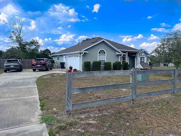 10064 SW 93rd Pl — Photo 32