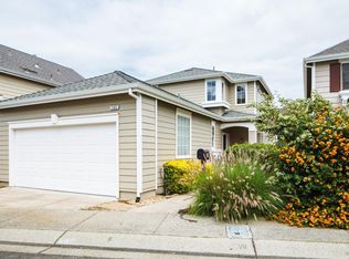143 McNear Cir, Petaluma, CA 94952