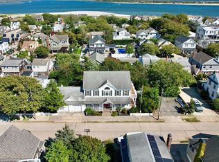 70 Hewlett Ave, Point Lookout, NY 11569