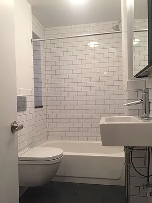 Rented by Waverly Realty Associates | media 22