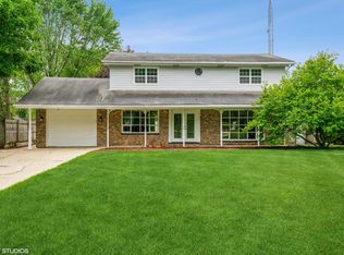 1817 Kedron Blvd, Zion, IL 60099