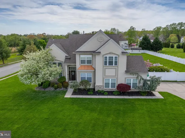 310 Rolling Brook Way, Mullica Hill, NJ 08062