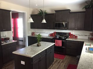 4040 Newgate St, Fayetteville, NC 28306