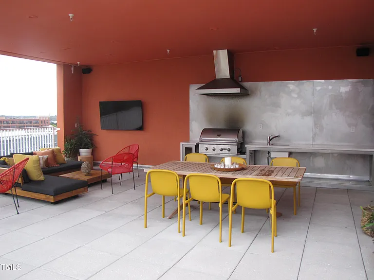 600 S Duke St #23 — Photo 11