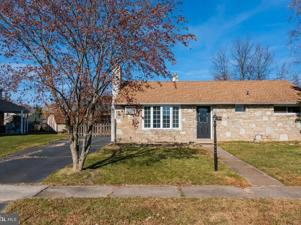 2524 Green Ave, Bristol, PA 19007