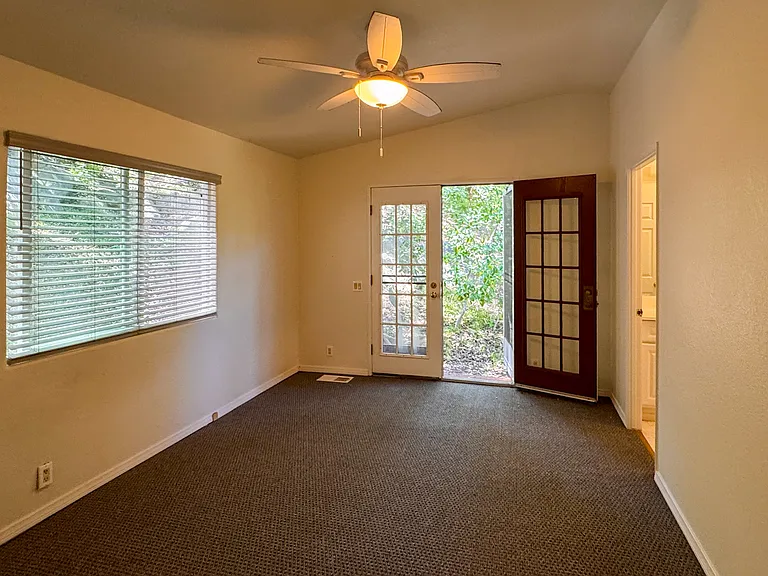 327 S Topanga Canyon Blvd #R — Photo 5