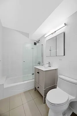 Sold by Bond New York | media 27