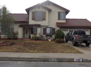 747 N Glenwood Ave, Rialto, CA 92376