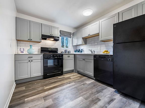 2nd image of 5781 Lake Edward Dr #702H-101