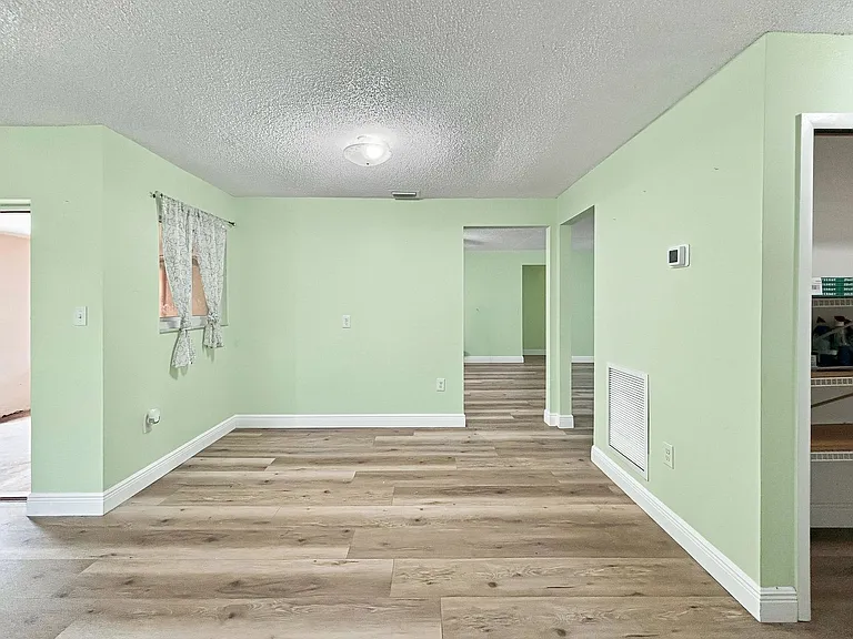 12829 109th St — Photo 11