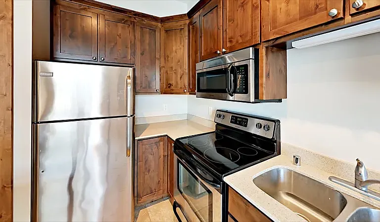 Waukesha Lofts — Photo 20