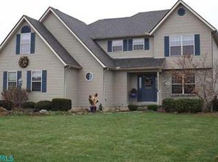 94 Bohyer Ave, Pataskala, OH