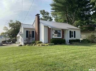 115 Grove Ave, Anna, IL 62906