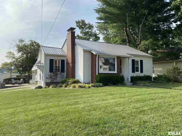 115 Grove Ave, Anna, IL 62906