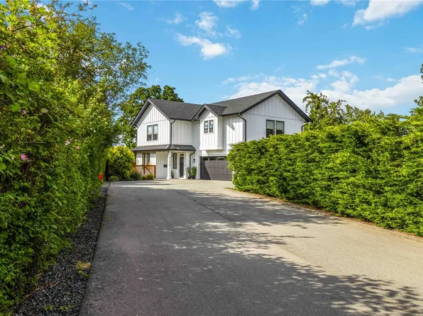 9356 E Saanich Rd, North Saanich, BC V8L 1H9